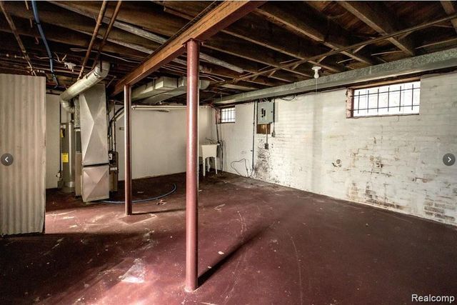 3026 Lothrop Street, Detroit, MI 48206