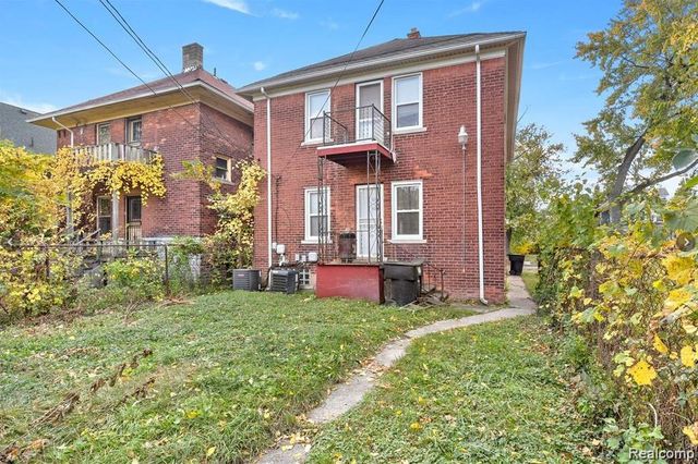 3026 Lothrop Street, Detroit, MI 48206