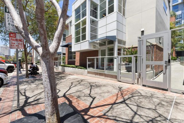 840 Island Ave TH108, San Diego, CA 92101