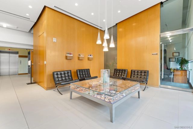 840 Island Ave TH108, San Diego, CA 92101