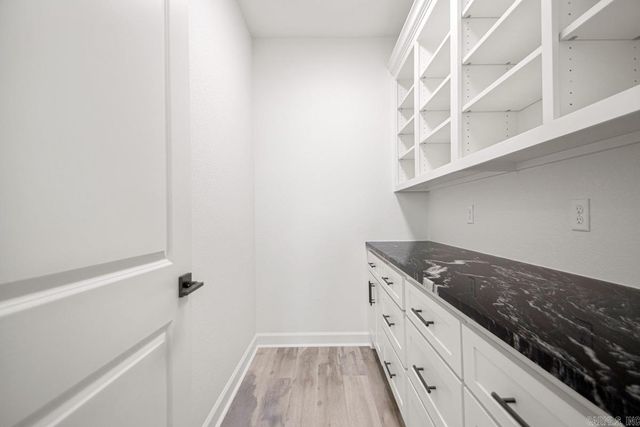 1064 Duke Drive, Bauxite, AR 72011