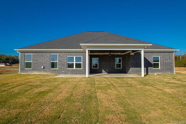 1064 Duke Drive, Bauxite, AR 72011