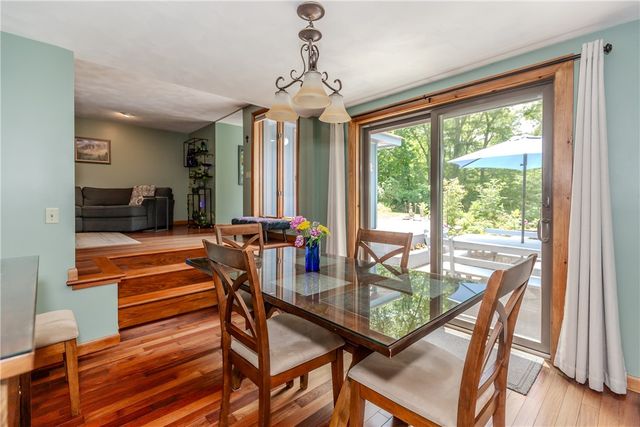 140 Burlingame Rd Road, Smithfield, RI 02917