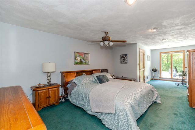 140 Burlingame Rd Road, Smithfield, RI 02917