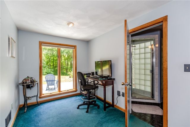 140 Burlingame Rd Road, Smithfield, RI 02917