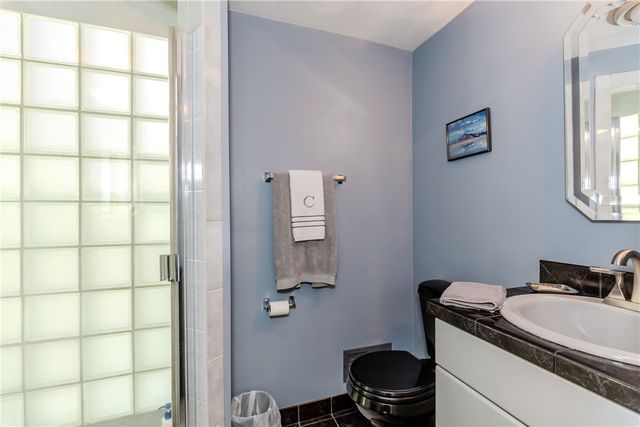 140 Burlingame Rd Road, Smithfield, RI 02917