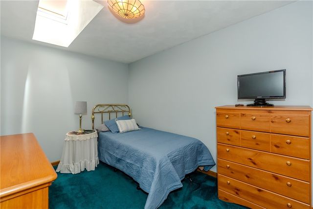140 Burlingame Rd Road, Smithfield, RI 02917