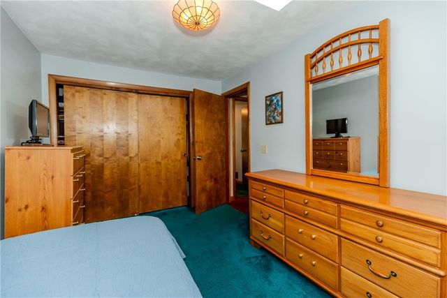 140 Burlingame Rd Road, Smithfield, RI 02917