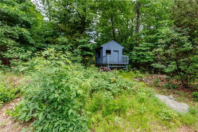 140 Burlingame Rd Road, Smithfield, RI 02917
