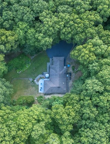 140 Burlingame Rd Road, Smithfield, RI 02917