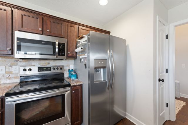 7914 Natahna Ct, Murfreesboro, TN 37127
