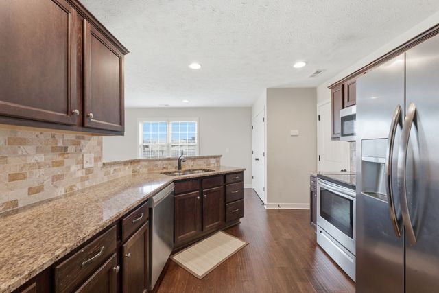 7914 Natahna Ct, Murfreesboro, TN 37127