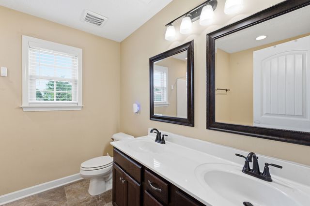 7914 Natahna Ct, Murfreesboro, TN 37127