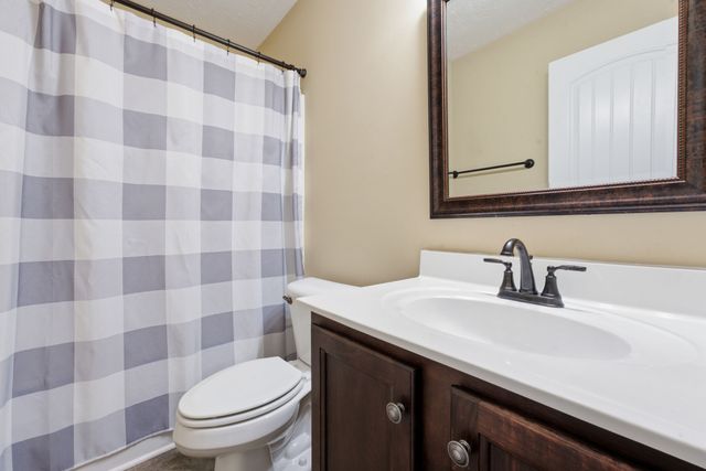 7914 Natahna Ct, Murfreesboro, TN 37127