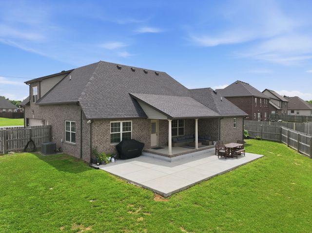 7914 Natahna Ct, Murfreesboro, TN 37127