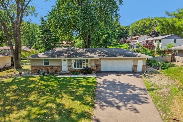 15204 Lead Street, Burnsville, MN 55306