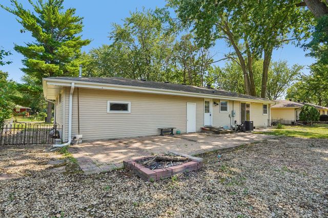 15204 Lead Street, Burnsville, MN 55306
