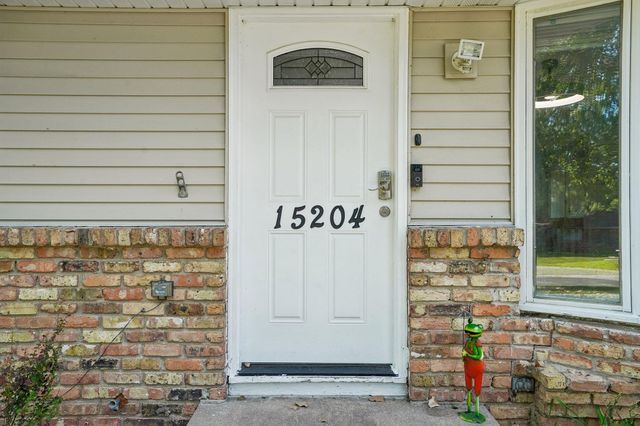 15204 Lead Street, Burnsville, MN 55306