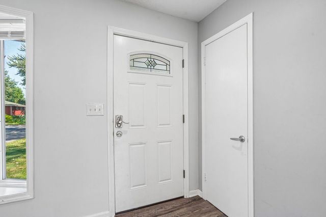 15204 Lead Street, Burnsville, MN 55306