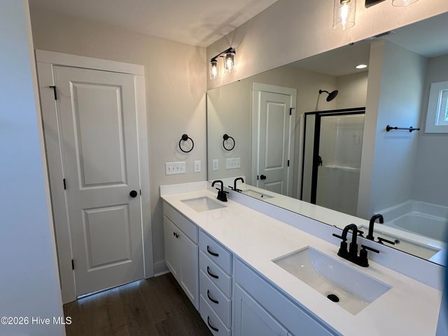 130 Spring Meadows Drive, Aberdeen, NC 28315