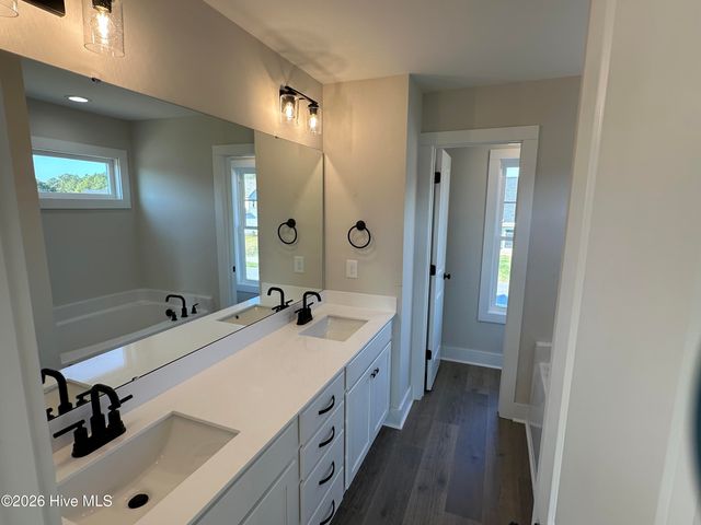 130 Spring Meadows Drive, Aberdeen, NC 28315