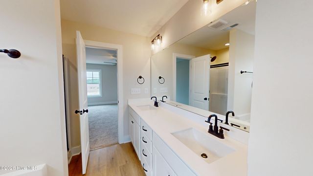 130 Spring Meadows Drive, Aberdeen, NC 28315
