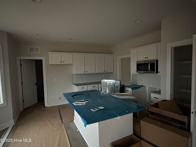 130 Spring Meadows Drive, Aberdeen, NC 28315