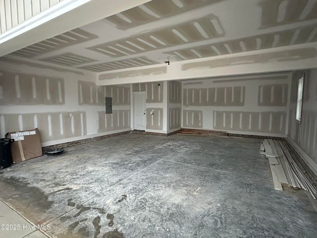 130 Spring Meadows Drive, Aberdeen, NC 28315