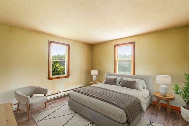 79 Chapel St, Gardner, MA 01440
