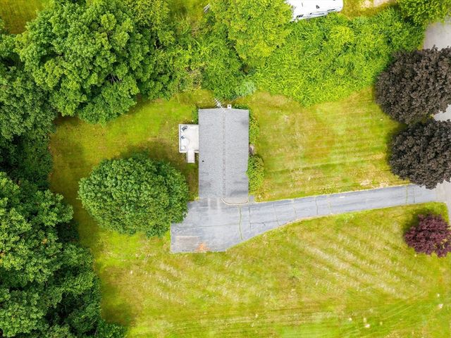 79 Chapel St, Gardner, MA 01440