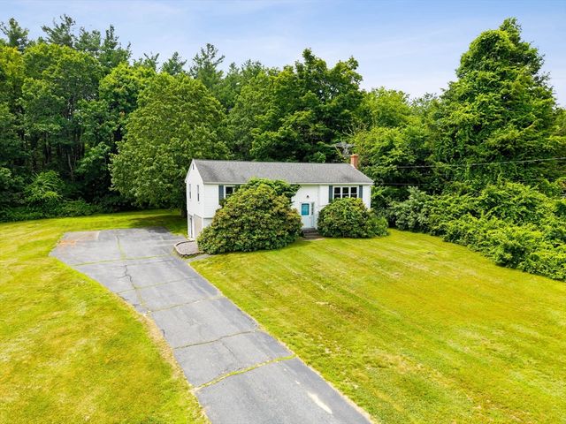 79 Chapel St, Gardner, MA 01440