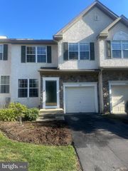 108 MOUNTAIN VIEW DR, West Chester, PA 19380