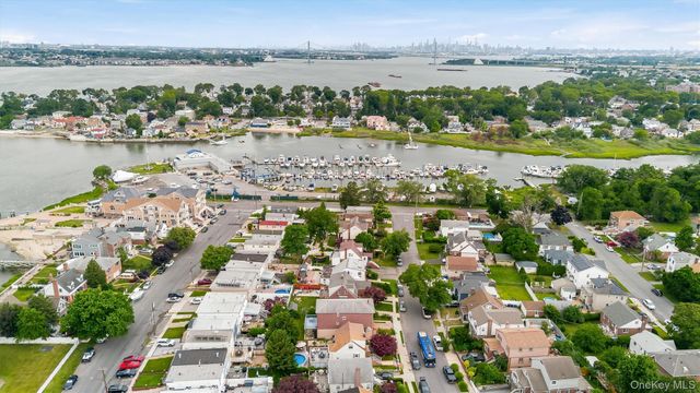 3212 Giegerich Place 3, Bronx, NY 10465