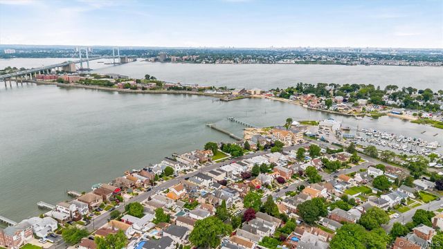 3212 Giegerich Place 3, Bronx, NY 10465