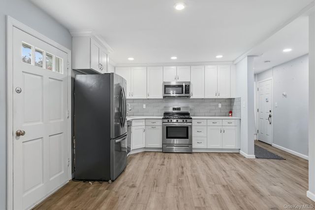 3212 Giegerich Place 3, Bronx, NY 10465