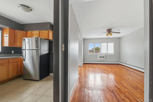 3212 Giegerich Place 3, Bronx, NY 10465