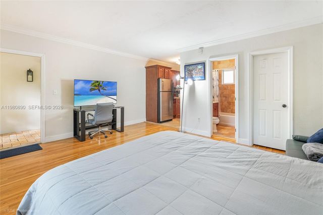 35 Antilla Avenue, Coral Gables, FL 33134