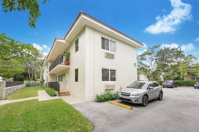 35 Antilla Avenue, Coral Gables, FL 33134