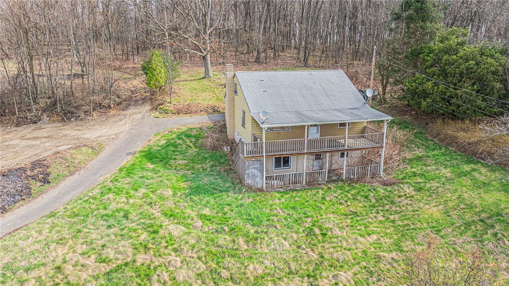 278 Aley Hill Road, Big Beaver, PA 15010