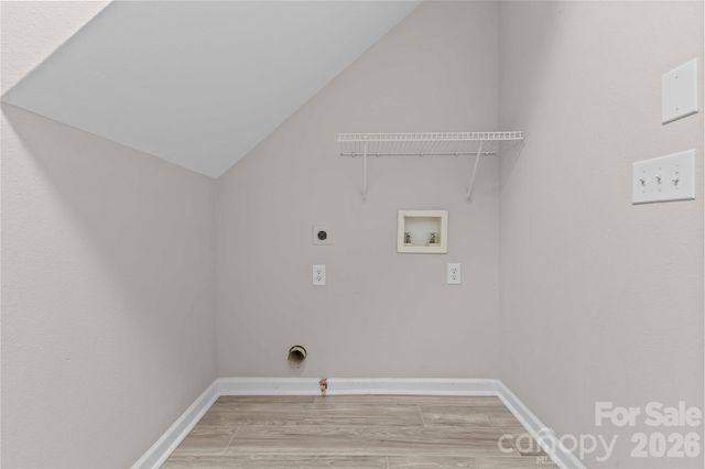 17300 Commons Crossing Drive, Charlotte, NC 28277
