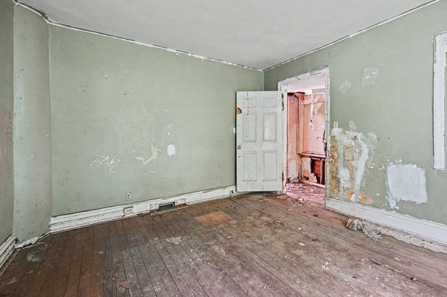 1212 W Pike Street, Covington, KY 41011