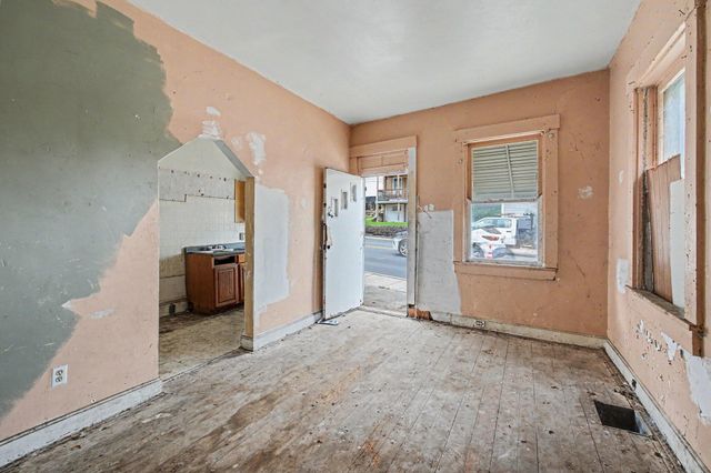 1212 W Pike Street, Covington, KY 41011