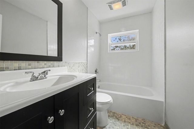 722 GALSWORTHY AVENUE, Orlando, FL 32809