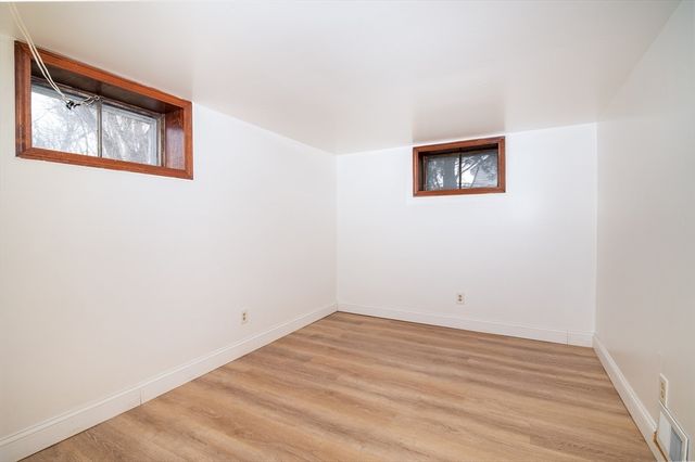 288 Thicket St, Weymouth, MA 02190