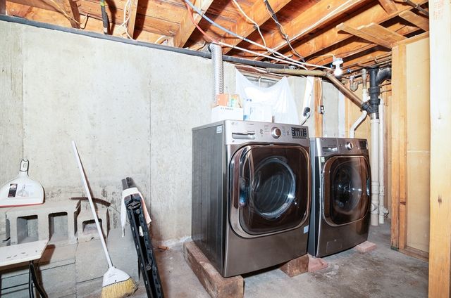 288 Thicket St, Weymouth, MA 02190