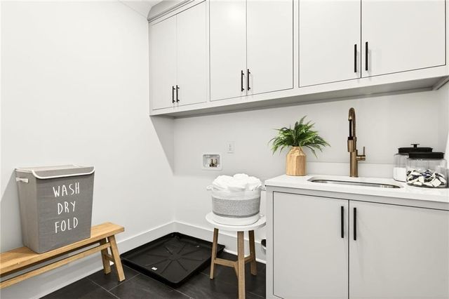 915 Amsterdam NE Avenue, Atlanta, GA 30306