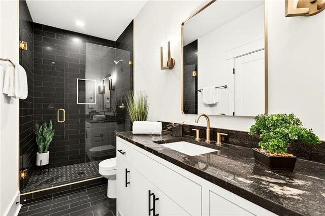 915 Amsterdam NE Avenue, Atlanta, GA 30306