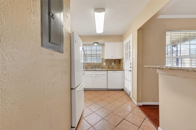 7900 Westheimer Road 112, Houston, TX 77063