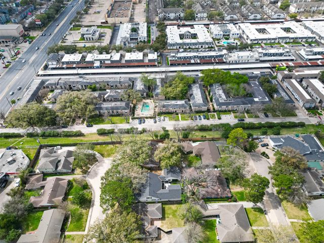 7900 Westheimer Road 112, Houston, TX 77063