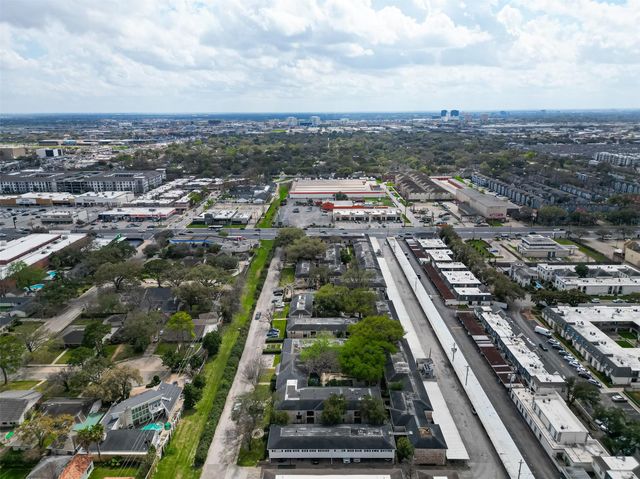 7900 Westheimer Road 112, Houston, TX 77063